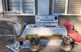Antalya’da diplomasız kaçak diş tedavisi yapan...
