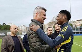 Anthony Musaba, Fenerbahçe’de ilk antrenmanına...