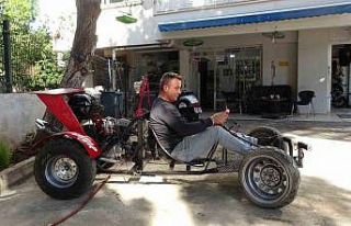 Arkadaşları ‘Yapamazsın’ dedi, hızı saatte...