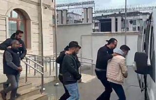 Arnavutköy’de aranan 4 şahıs yakalandı