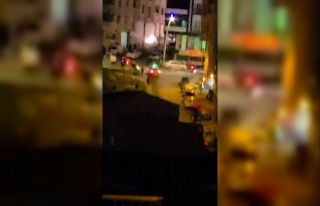 Arnavutköy’de elektrik kabloları patlayarak yandı