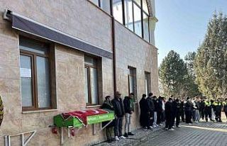 Askere gidecekti, tabutuna "O şimdi asker"...