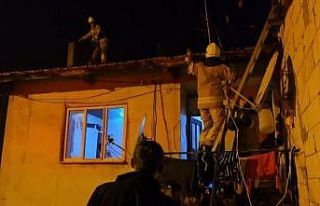 Baca yangını mahalleliyi sokağa döktü