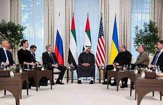 BAE’deki Rusya-Ukrayna-ABD görüşmelerinin ilk...