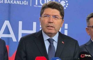 Bakan Tunç: "Her alanda topyekûn bir mücadele...