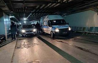 Balkondan düşen genç kadın hayatını kaybetti