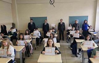 Bandırma’da 28 bin öğrenci yarıyıl tatiline...