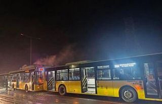 Başakşehir’de 3 İETT otobüsü kazaya karıştı:...