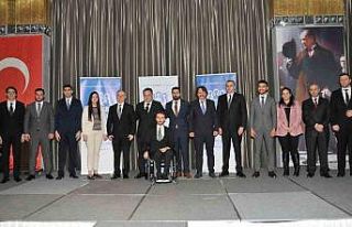 Başkan adayı Erdem, proje ve yönetim kurulu adaylarını...