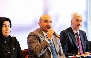 Başkan Albayrak gazetecilerle bir araya geldi