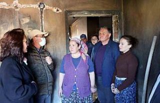 Başkan Aras Köksal yangında evleri hasar gören...