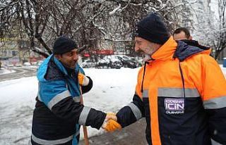 Başkan Çolakbayrakdar: "Bereketle gelen kar...