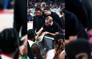 Basketbol Süper Ligi: Karşıyaka: 55 - Fenerbahçe:...