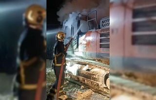 Batman’da iş makinesi yandı