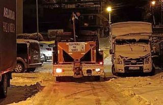 Battalgazi’de gece boyu kar mesaisi