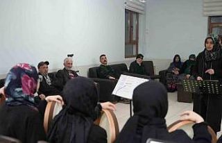 Bayburt huzurevinde manevi buluşma: Bendirler çalındı,...
