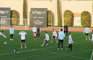 Beşiktaş, devre arası çalışmalarını Antalya’da...