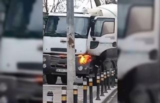 Beton kamyonu alev aldı, esnaf güçlükle söndürebildi