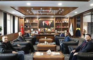 BEÜ ile Bitlis Belediyesi arasında dijital eğitimde...