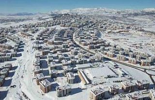 Beyaza bürünen İndere konutları depremzedelere...