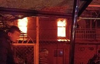 Beyşehir’de korkutan ev yangını