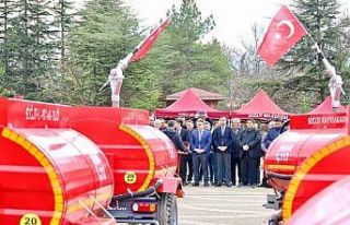 Bilecik’te 3 ton kapasiteli 15 adet su tankeri köylere...