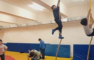 Bilecik’te güreş antrenmanları sürüyor