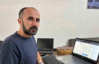 Bilişim uzmanı uyardı: E-Devlet’in kopyalarıyla...