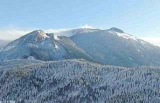 Bin 250 rakımlı Yaralıgöz Dağı’nda muhteşem...