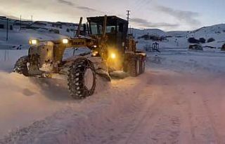 Bingöl’de 72 köy yolunda çalışmalar sürüyor