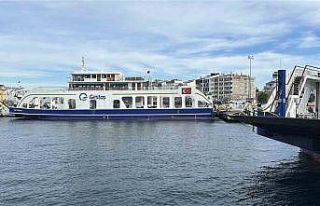 Bozcaada ve Gökçeada’ya hafta sonu tüm feribot...