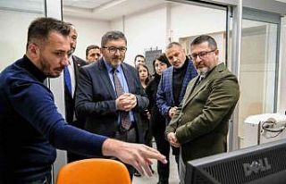 BŞEÜ Rektörü Kaplancıklı araştırma merkezlerinde...