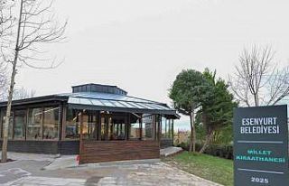 Bu kıraathanede çay 5 lira, muhabbet sınırsız