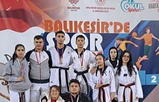 Burhaniye’nin gururu oldular