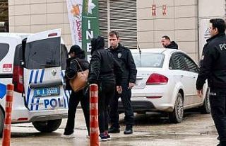 Bursa’da kaçak masör operasyonu: 3 kişi yakalandı,...