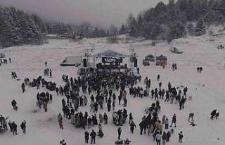 Bursa’da Kış Festivali’ne yoğun katılım trafiği...