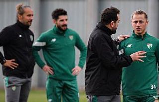 Bursaspor, Arnavutköy maçı hazırlıklarını tamamladı