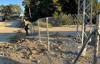 Büyükşehir’den Manavgat’ta mezarlıklarda çalışma