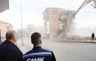 Canik’te depreme dayanıksız 2 bin 864 bağımsız...