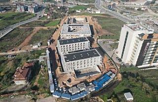 Çayırova Spor Lisesi inşaatında çalışmalar...