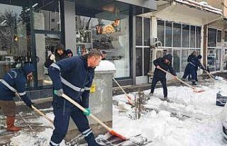 Çermik Belediyesi kar temizliğine başladı