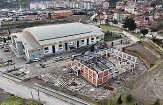 Cimnastik salonu inşaatı tüm hızıyla sürüyor