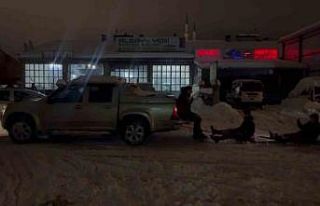 Çıraklarının isteğini geri çevirmeyen usta,...