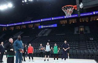 Cumhurbaşkanı Erdoğan, Shaquille O’Neal ile basketbol...