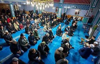 Demirci’de Miraç Kandili dualarla idrak edildi