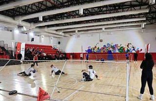 Denizli Büyükşehir’den görme engelli sporculara...