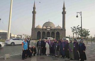 Denizli umre kafilesi Medine’de manevi dolu bir...