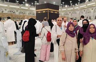 Denizlili umreciler Mekke’de ilk umre ibadeti gerçekleştirildi