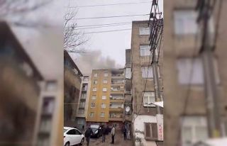 Diyarbakır’da 7 katlı apartmanda korkutan yangın