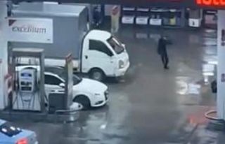 Diyarbakır’da akaryakıt istasyonunda silahlı...